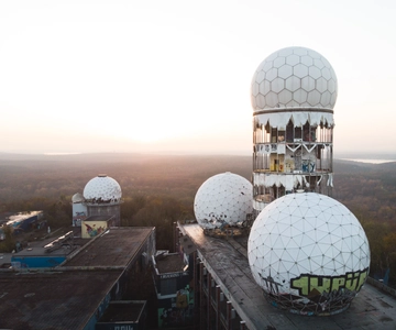 Berlin: Listening Station Teufelsberg Tour with Transfer