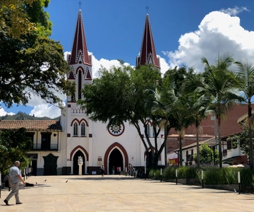 Medellín: Half-Day Private Colonial Towns Tour