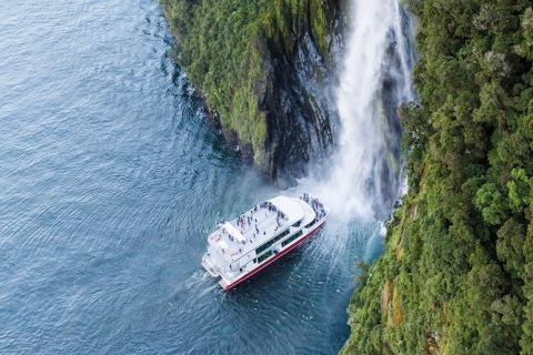 Milford Sound: Fjordfahrt & Gletscherlandung im Helikopter