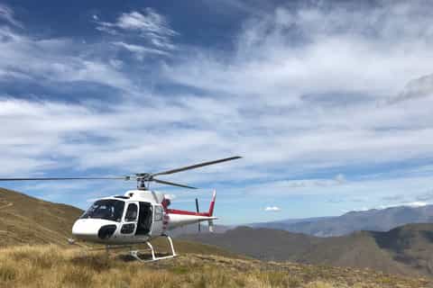 Queenstown & Skippers Canyon: Middle Earth Helicopter Tour