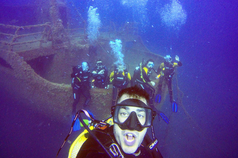 Salou: Fun Scuba Dive with Instructor (No License Needed)