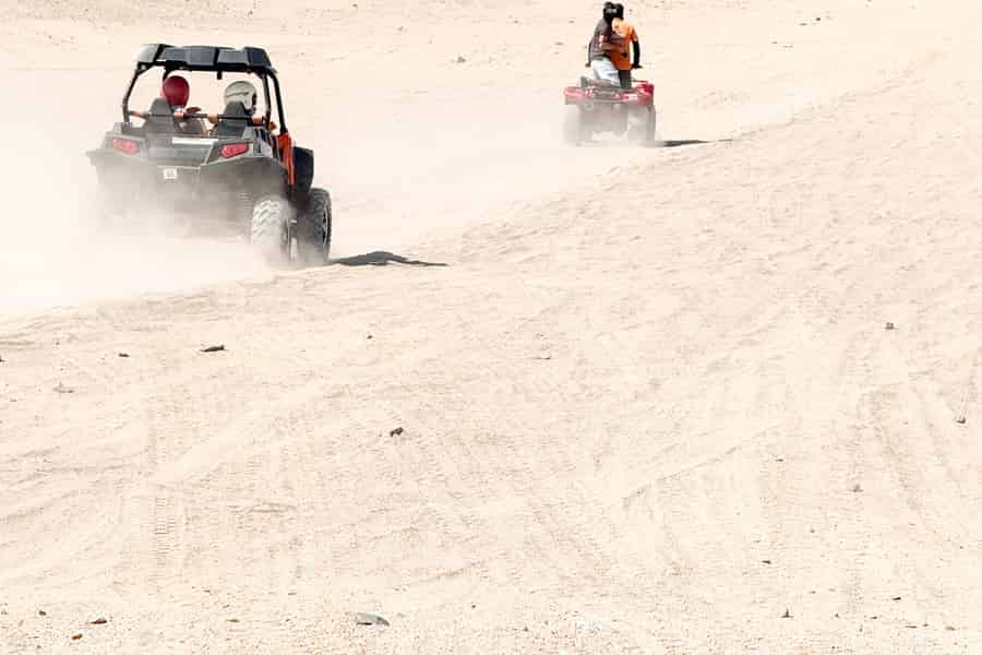 Hurghada: Wüstensafari im Dünen-Buggy mit optionalem Barbecue. Foto: GetYourGuide