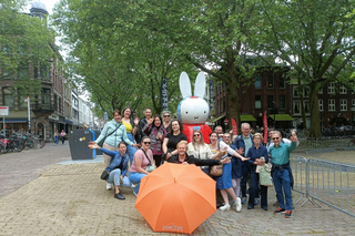 Utrecht: Guided Highlights Walking Tour & Dutch Cookie