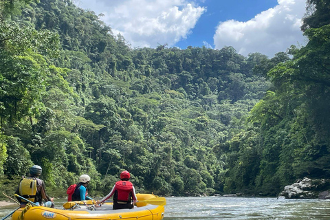 Ecuador: Ganztägiges Wildwasser-Rafting auf Jondachi &amp; Hollin