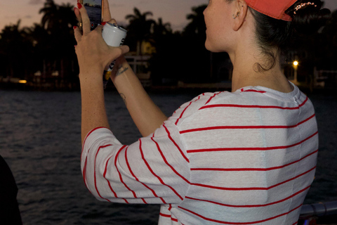 Miami Sunset Boat Tour: Celebrity Mansions & Skyline