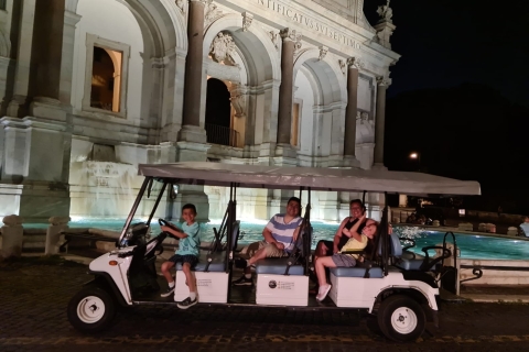 Rome: Sightseeingtour met golfkar 's nachts
