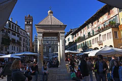 Verona: tour a piedi guidato di 2 ore e 30 minuti