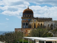 De Lecce, Otranto, S.M.Tour de Leuca, Gallipoli & Galatina - Housity