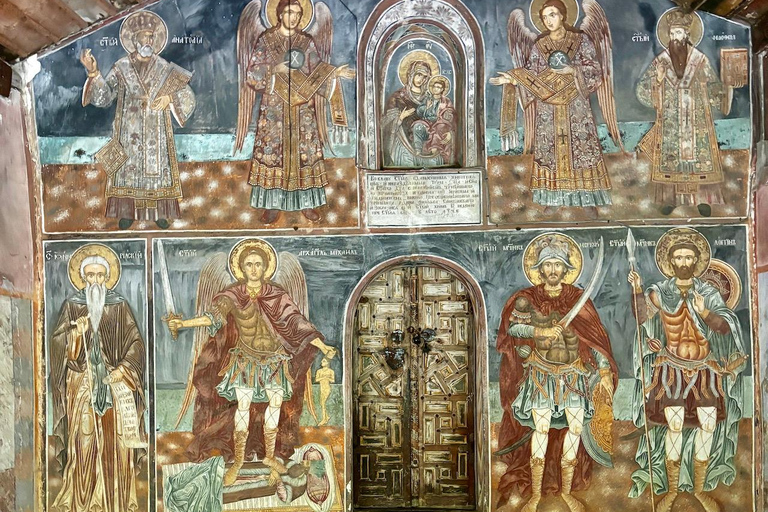 Monasterio de Rila,GRUPO PEQUEÑO ,Cueva Rilska,Stoby Desde SOFIASOFÍA -Monasterio de Rila, pirámides de Stob y cueva de San Iván Rilski.