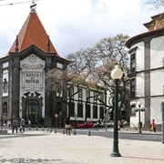 Funchal: Visita guiada privada a pie