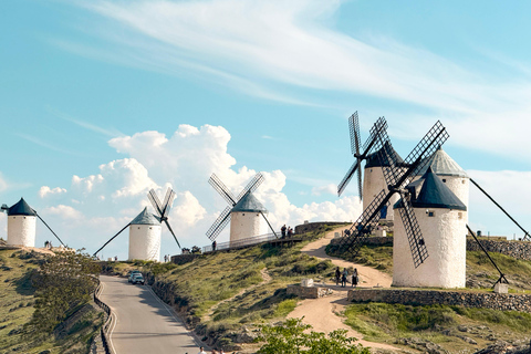 Madrid: Small Group Toledo & Consuegra Windmills Day Trip