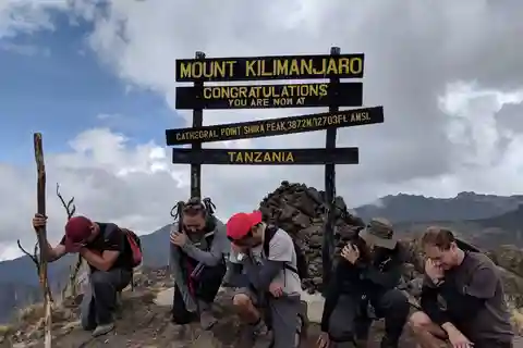 Kilimanjaro: Planalto de Shira até ao ponto da Catedral 3872m Caminhada de um dia