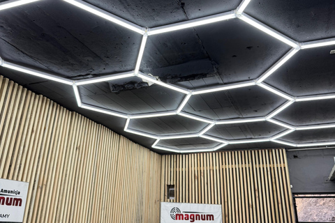 Poznań: Sport Shooting Range Experience with Instructor Package Basic