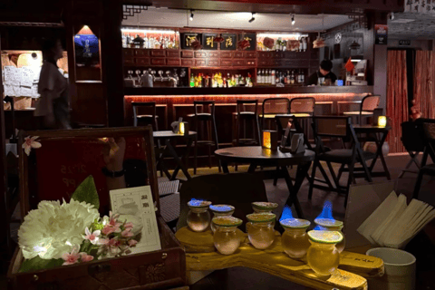 Hangzhou Nightlife: Historic Bar, Live & Local Market