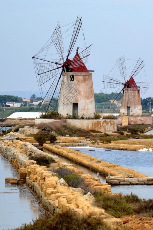 and GetYourGuide harvesting tour the Marsala | Guided salt Salt Pans of