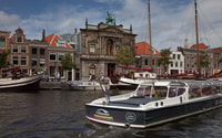 Haarlem, Sightseeing Canal Cruise through the City Center - Housity