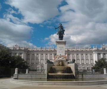 Royal Palace and Cathedral of Almudena Madrid Guided Tour