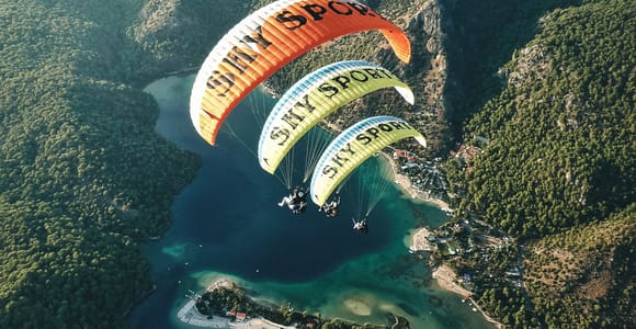 Ölüdeniz: 2-Hour Tandem Paragliding Experience