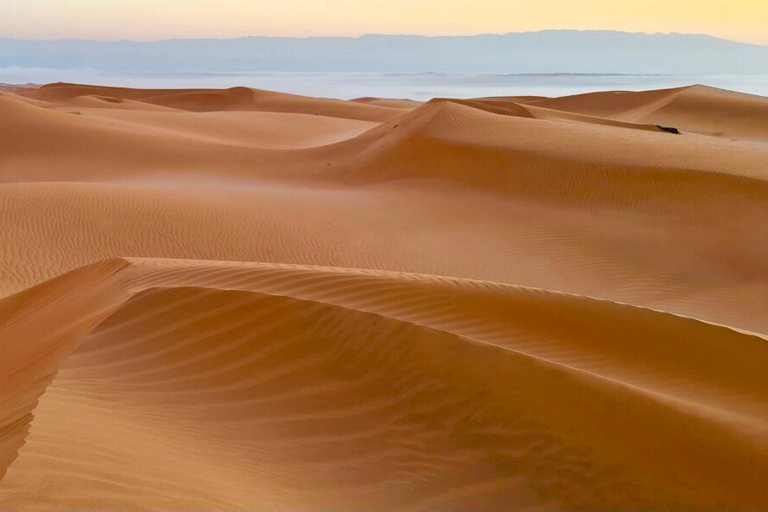 Muscat: Private Wadi Hawr and Wahiba Sands Desert Day Trip Muscat: Wadi Hawr and Wahiba Sands Desert Tour