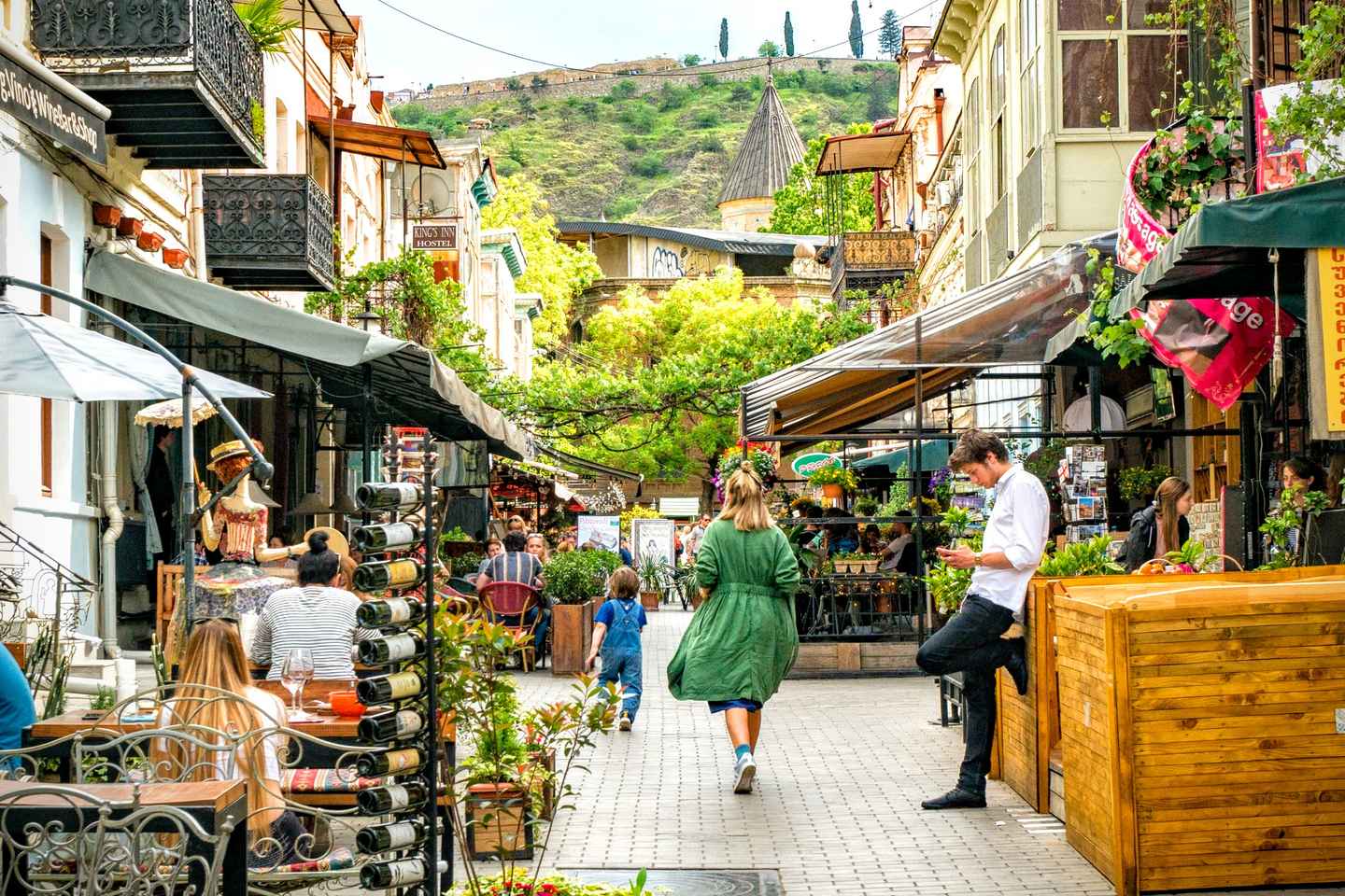 Old Tbilisi Highlights Walking Tour with Wine & 10 Tastings
