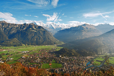 Sky Glass Bus Tour to Interlaken, Grindelwald &Lauterbrunnen