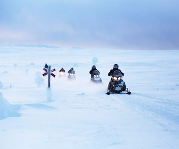 Levi: Aventura en moto de nieve