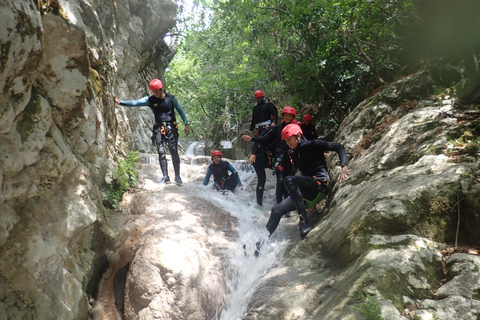 Neda : aventure canyoning pour débutants