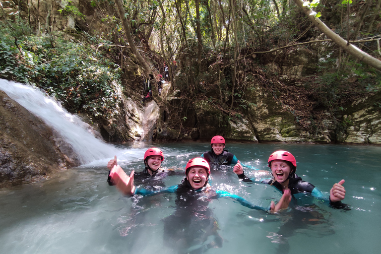 Neda : aventure canyoning pour débutants