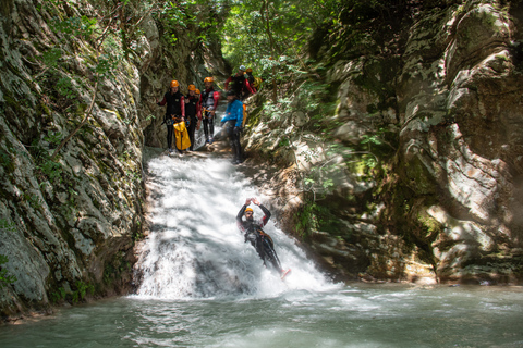 Neda : aventure canyoning pour débutants