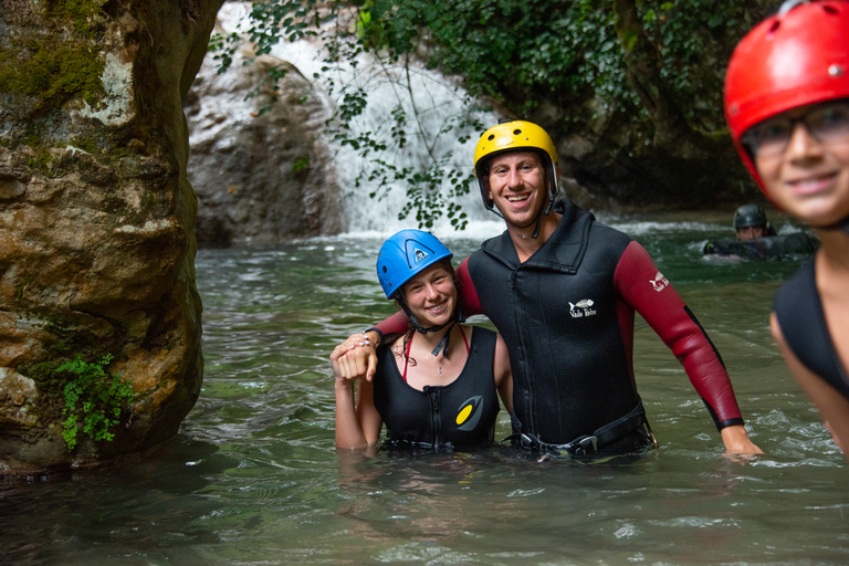 Neda : aventure canyoning pour débutants