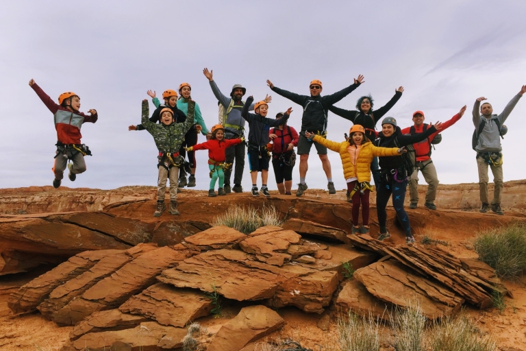 Ab Hanksville: West Moab Hidden Wonders Canyoning-Tour