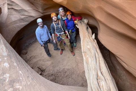 Van Hanksville: West Moab Hidden Wonders Canyoneering Tour