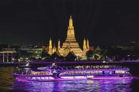 Bangkok: De Planet Dinner Cruise