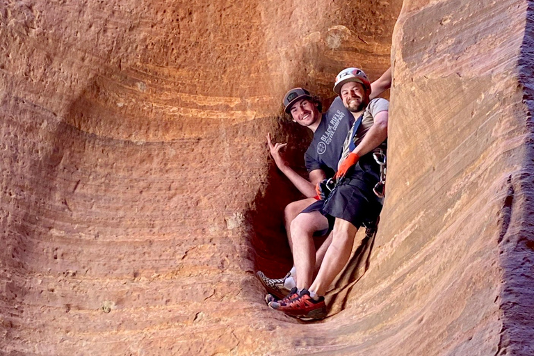 Orderville: Rappelling Slot Canyon وجولة UTVأوردرفيل: جولة تسلق المنحدرات في وادي سلوت ومركبات UTV