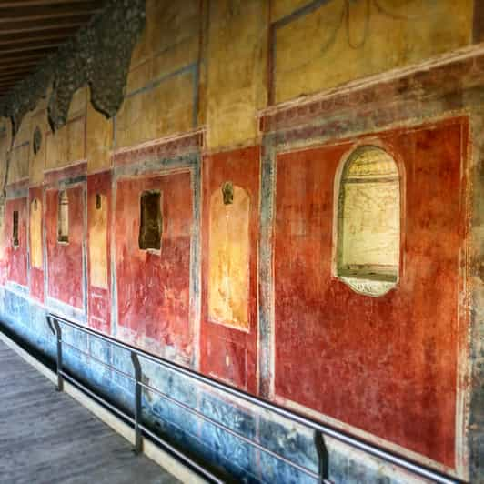 Pompeii: Guided Tour With Skip-the-Line Entry | GetYourGuide