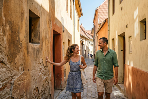 Dracula Castle, Peles Castle and Brașov Day Trip Bucharest COACH TOUR Audio guide in 24 languages