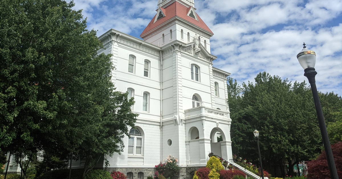 Corvallis: Scavenger Hunt Walking Tour | GetYourGuide