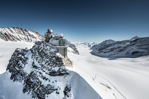 Jungfraujoch Cima de Europa: Una aventura alpina autoguiadaDesde Interlaken: tour autoguiado de Jungfraujoch