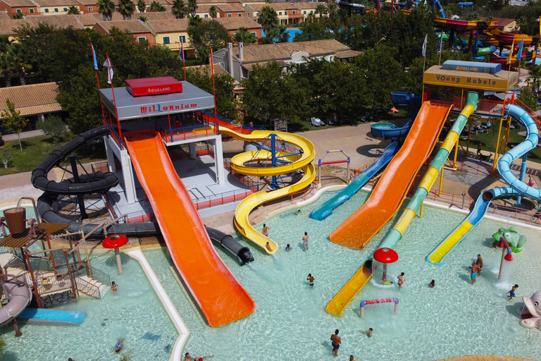 Corfou : Parc aquatique Aqualand - Billets d'entrée pour 1 ou 2 joursCorfou : 1 jour au parc aquatique Aqualand