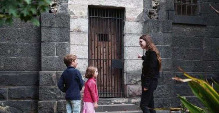 Old Melbourne Gaol Night Tour photo 2