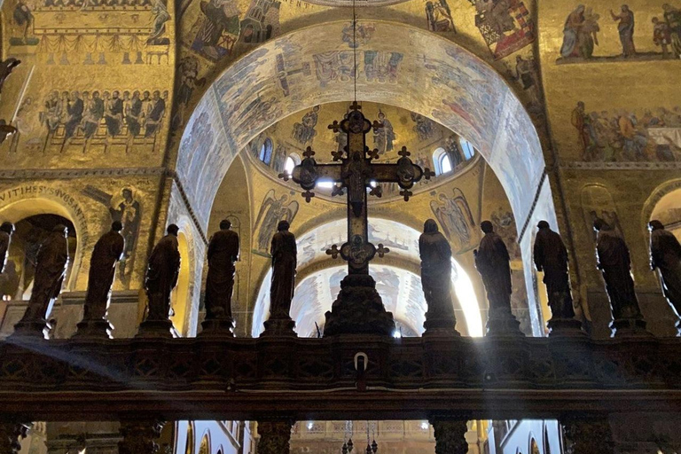 Wenecja: Bazylika św. Marka - wycieczka z przewodnikiem z tarasem i muzeumWycieczka w języku włoskim