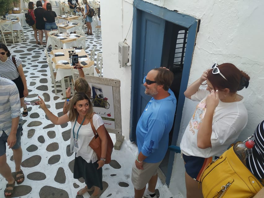 Ciudad de Naxos: Excursión Mitológica al Atardecer con Vino | GetYourGuide