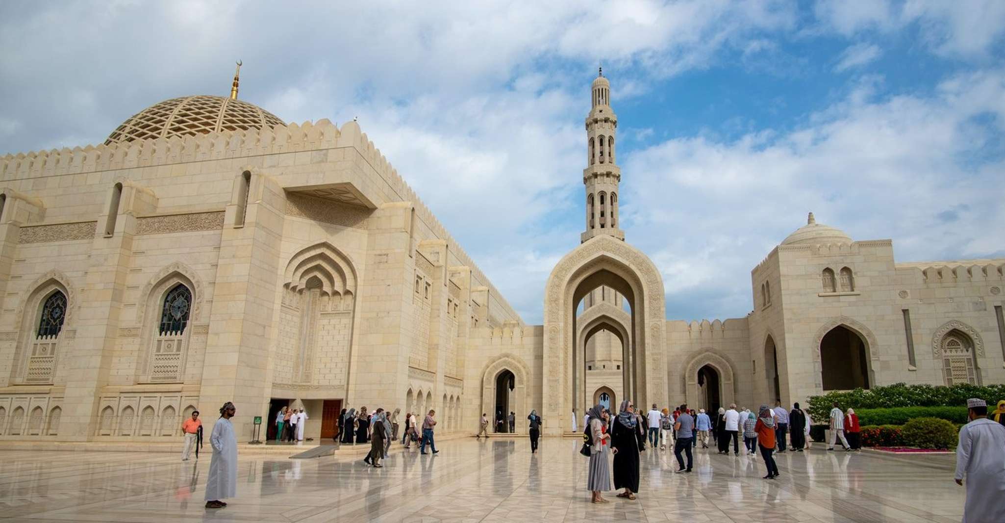 Muscat Half-Day City Tour with Audio Guiding - Housity