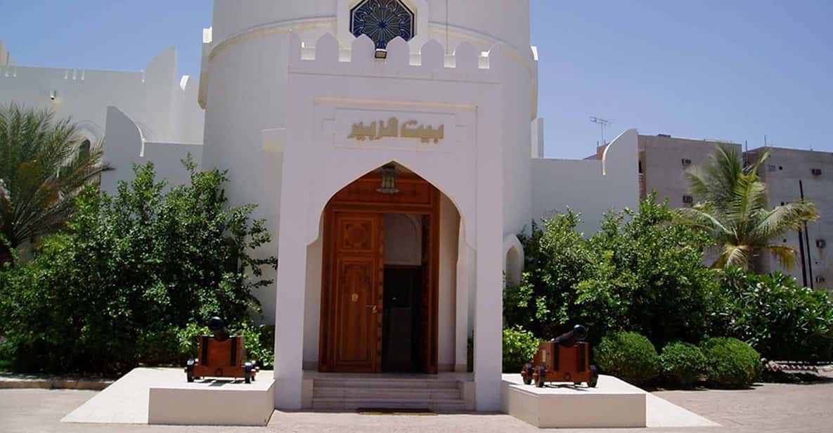 Muscat Half-Day City Tour with Audio Guiding