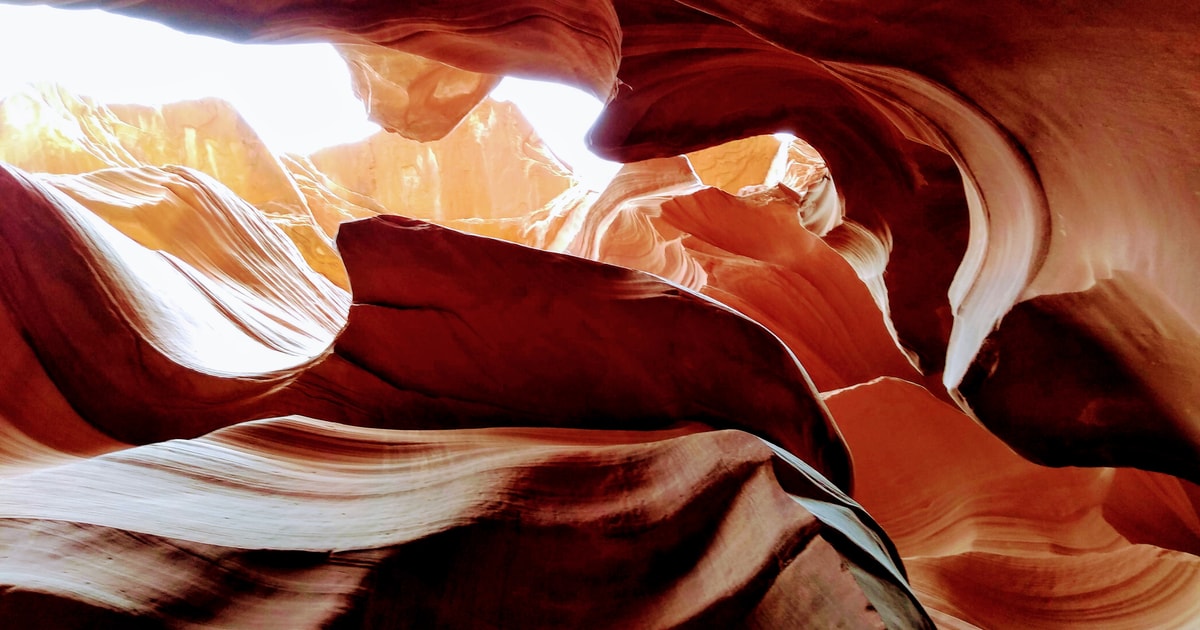 Vegas Antelope Canyon & Horseshoe Bend VIP Tour mit Mittagessen