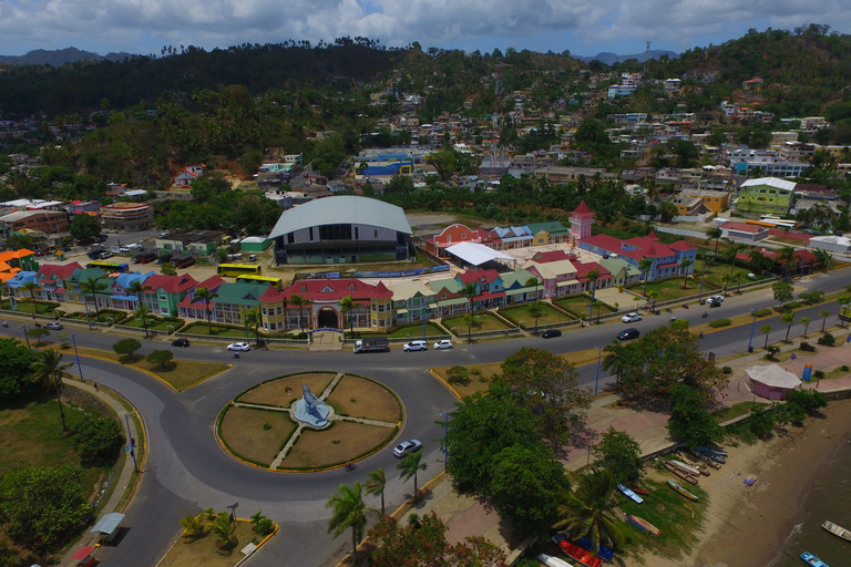 Punta Cana: Día completo en la Bahía de SamanáOpción Estándar