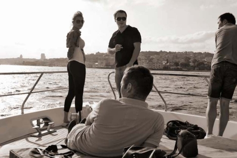 Istanbul: Bosporuscruise op een luxe privéjacht