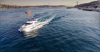 Estambul, crucero de Bósforo en un barco de lujo privado - Hizvo