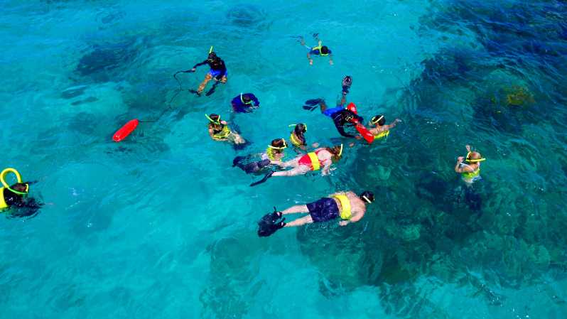 Fajardo: Crociera di snorkeling a Cayo Icacos con scivolo e pranzo