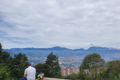 Tour privado Palmas aventura culinaria de Medellín